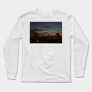 Monument Valley and Clouds.stars Long Sleeve T-Shirt